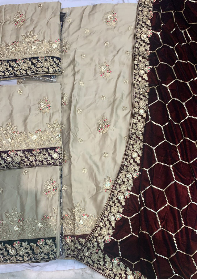 ( Non Catalog Four Colour Velvet Silk Designer Suits NET RATE : 1550/- Per Pcs , Gst 5% Extra , 4 Pcs Set )